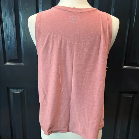 Beyond Yoga Pink Sleeveless Relaxed Tank Top - Picture 3 of 4